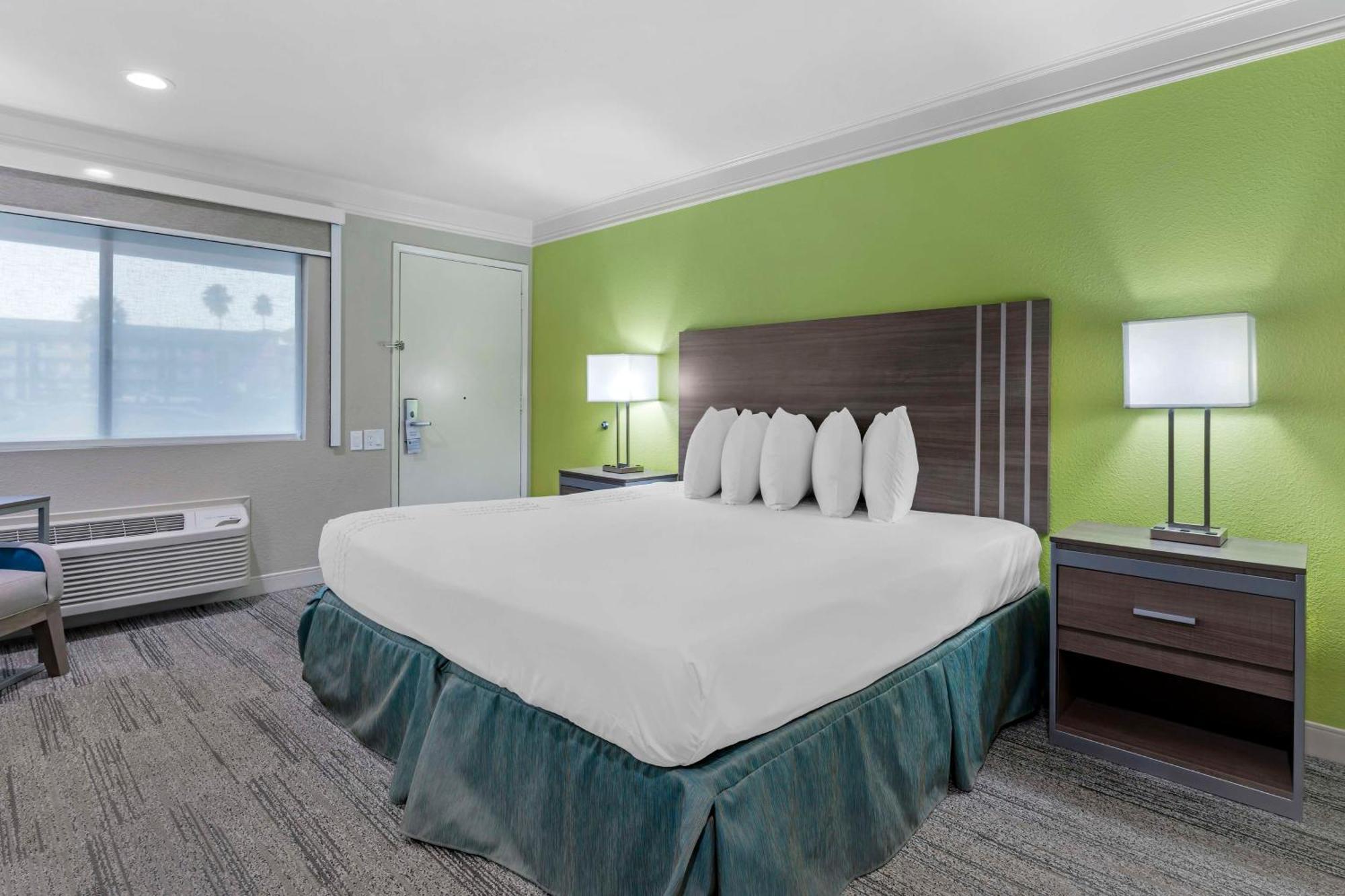 Best Western Cordelia Inn Εξωτερικό φωτογραφία