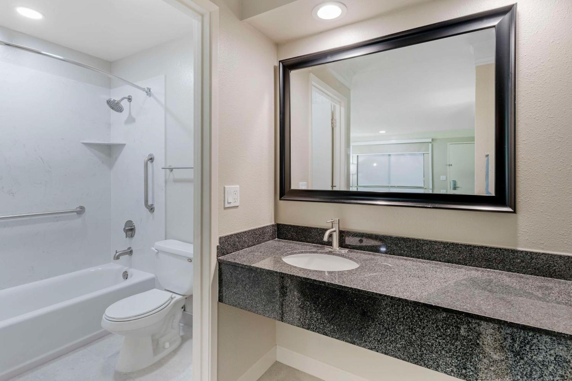 Best Western Cordelia Inn Εξωτερικό φωτογραφία