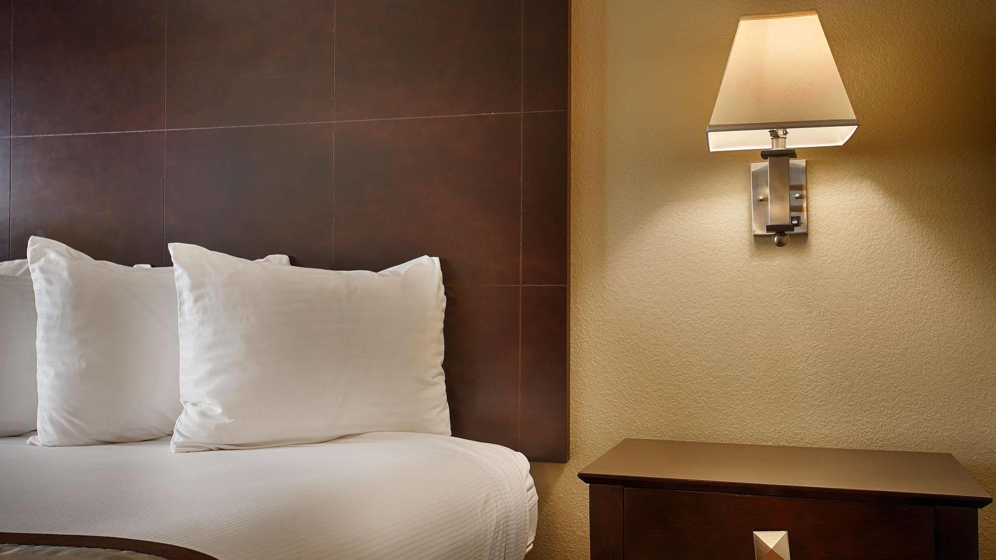 Best Western Cordelia Inn Εξωτερικό φωτογραφία